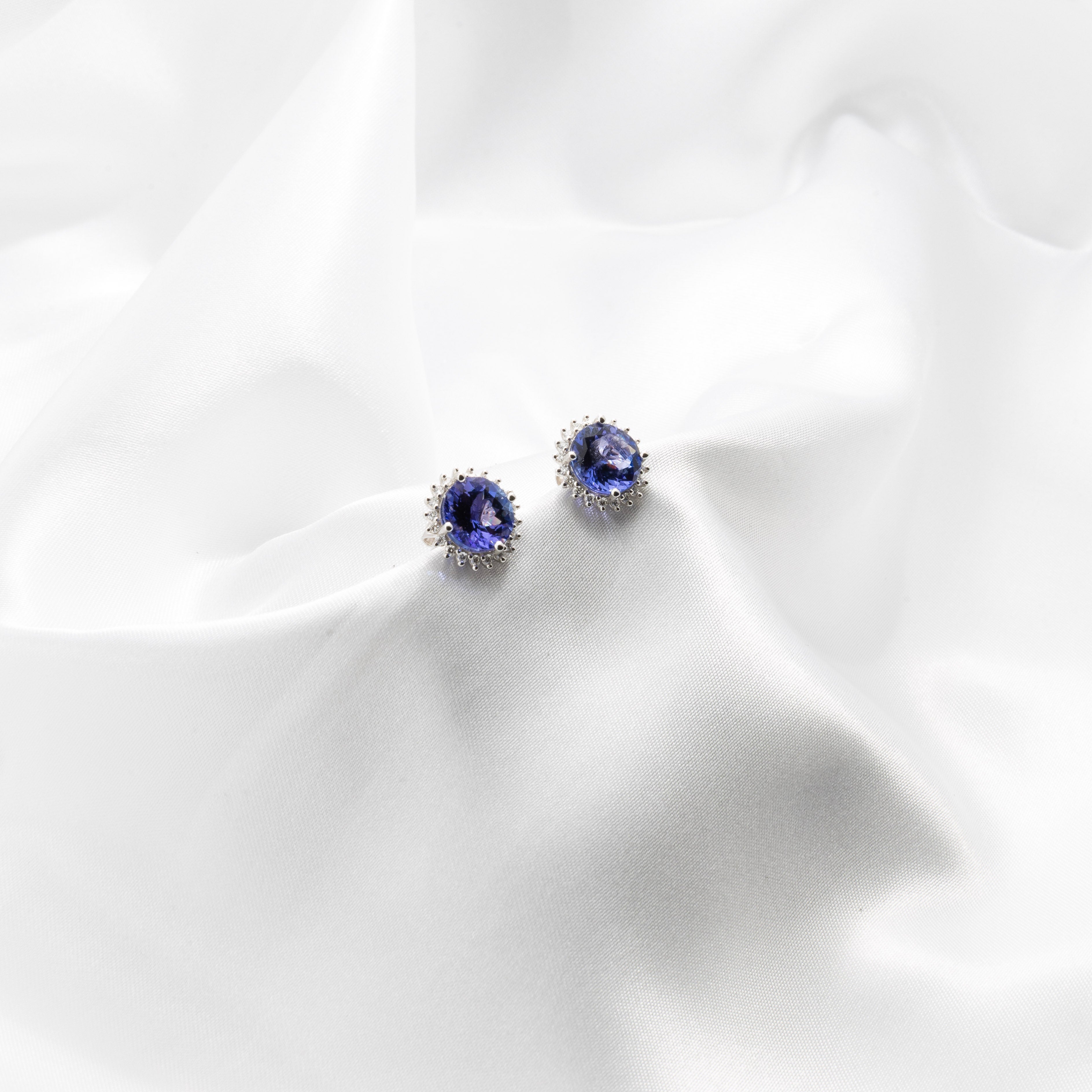 Tanzanite, Diamond Earrings