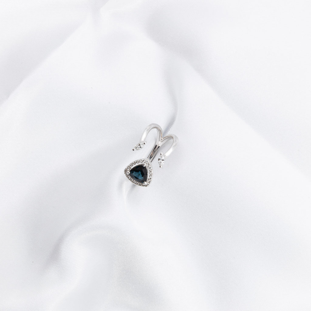 Blue Sapphire Ring With Diamonds