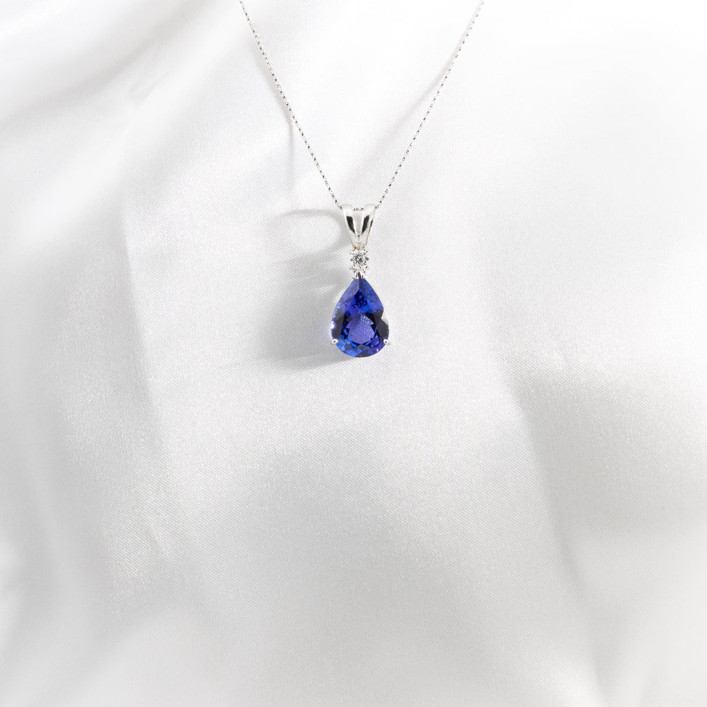 Tanzanite, Diamond Pendant