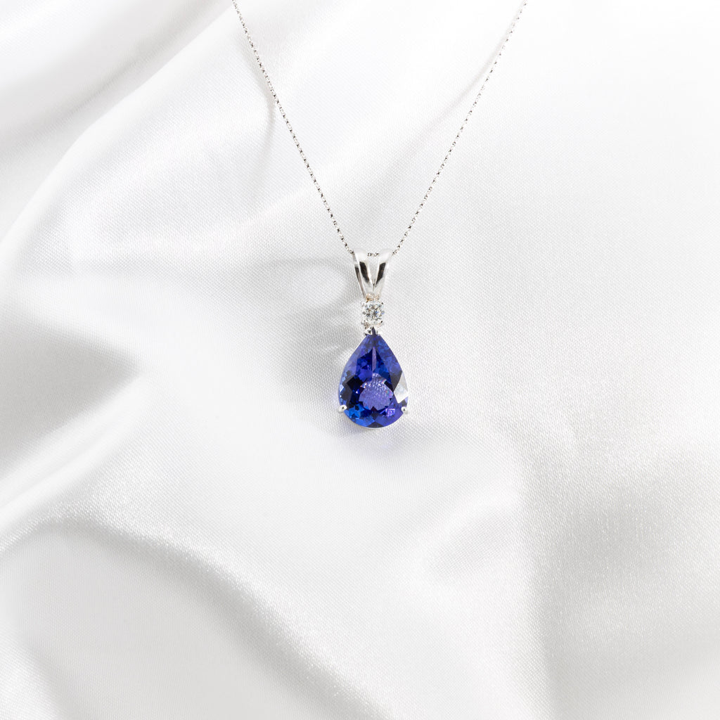 Tanzanite, Diamond Pendant