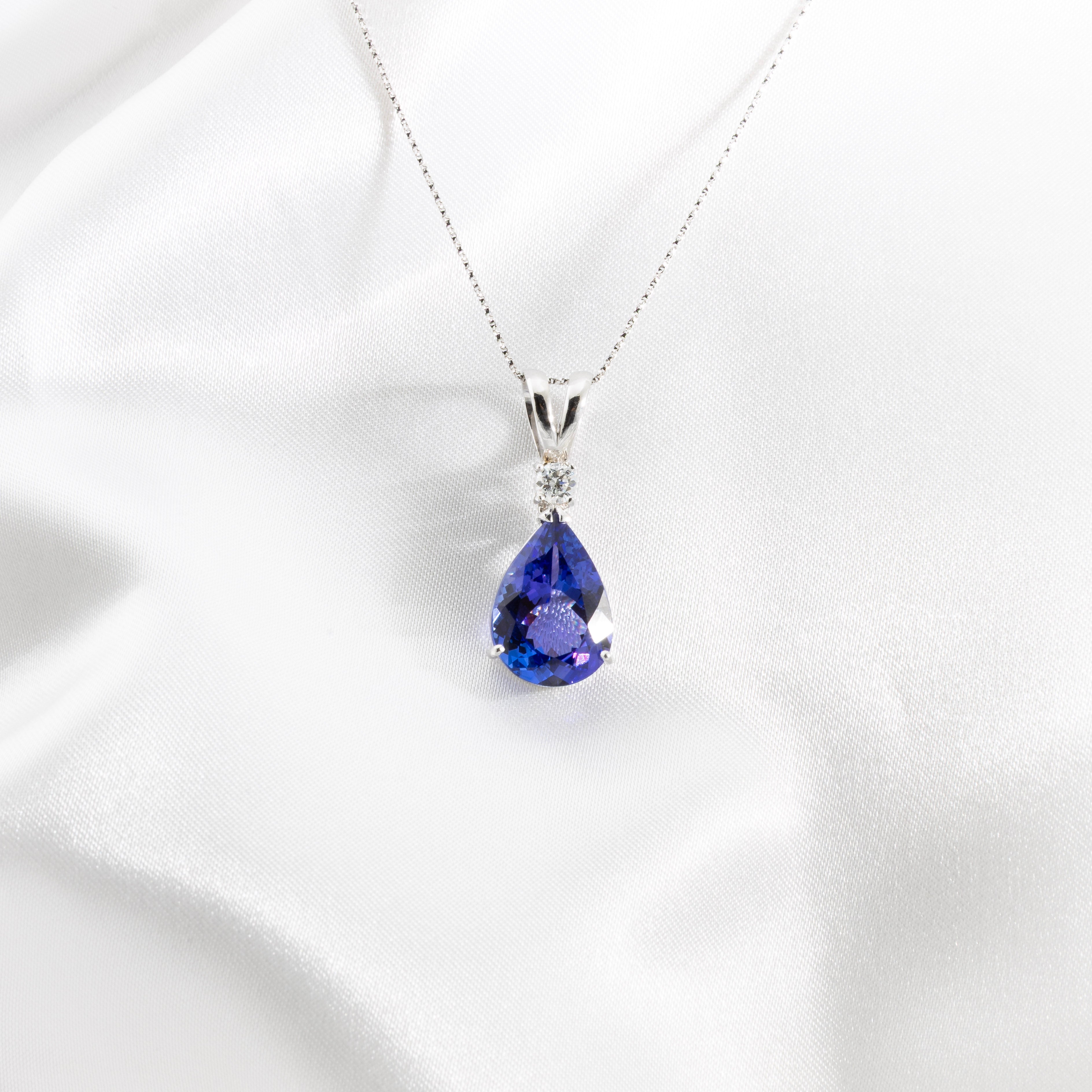 Tanzanite, Diamond Pendant