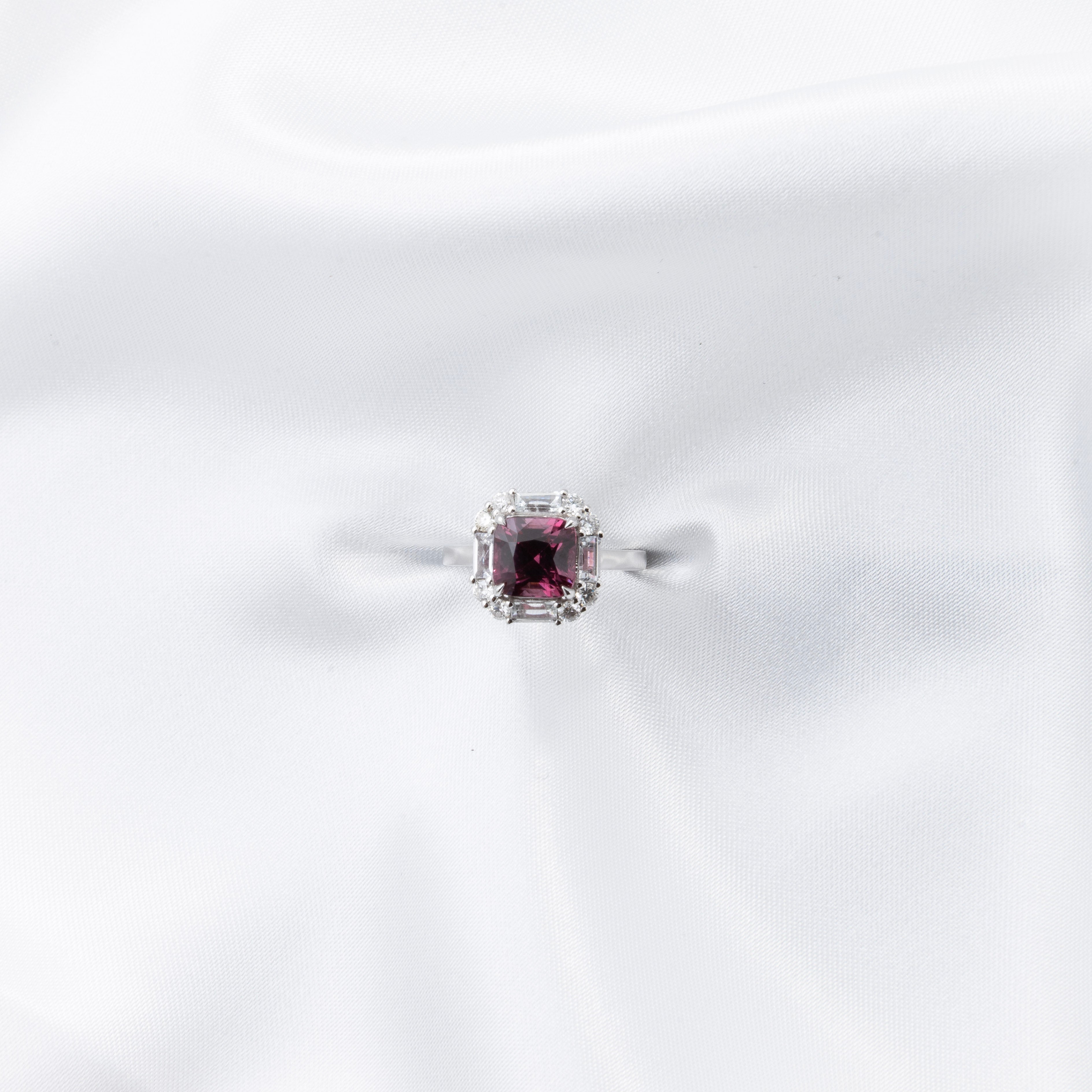 Spinel Ring With Diamond