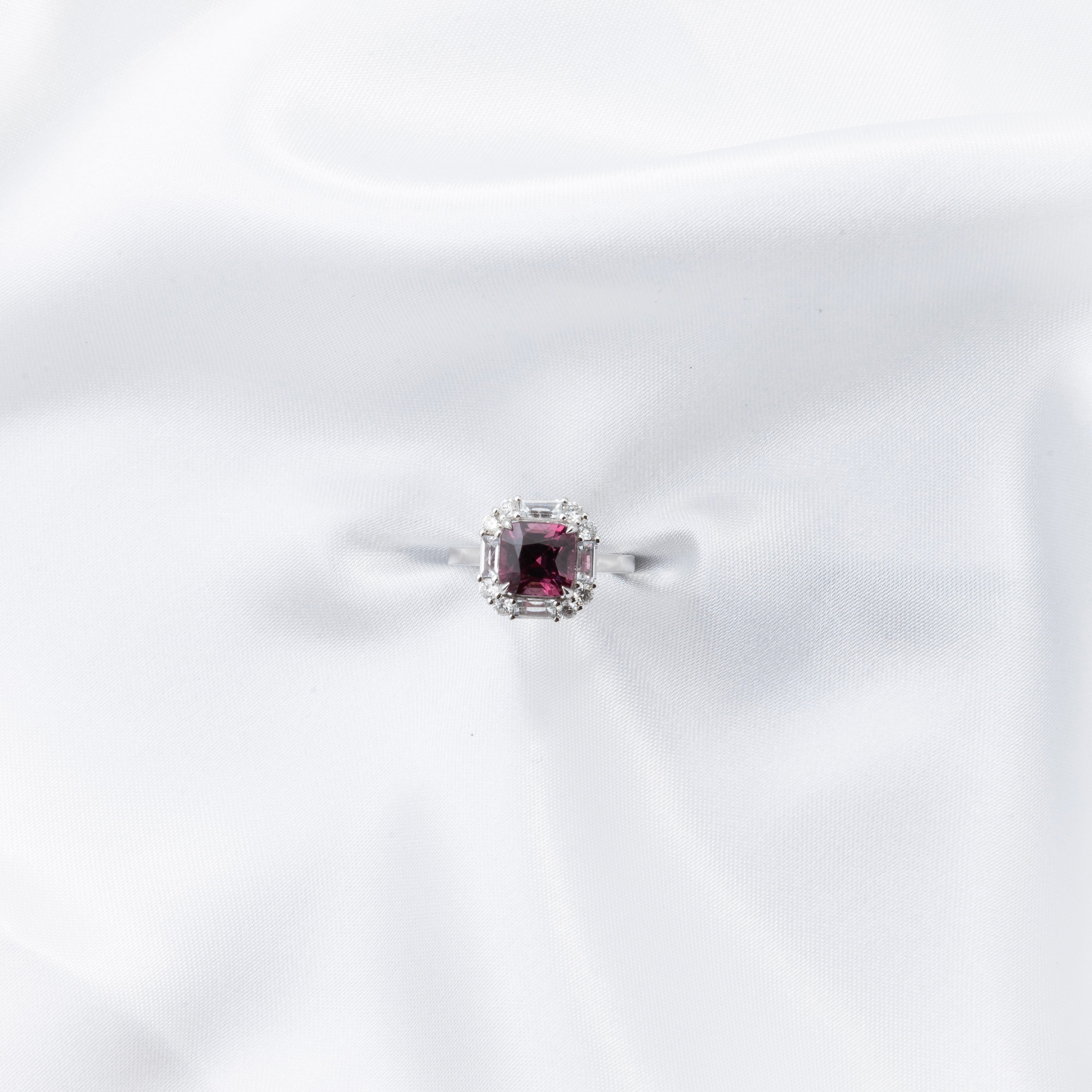 Spinel Ring With Diamond