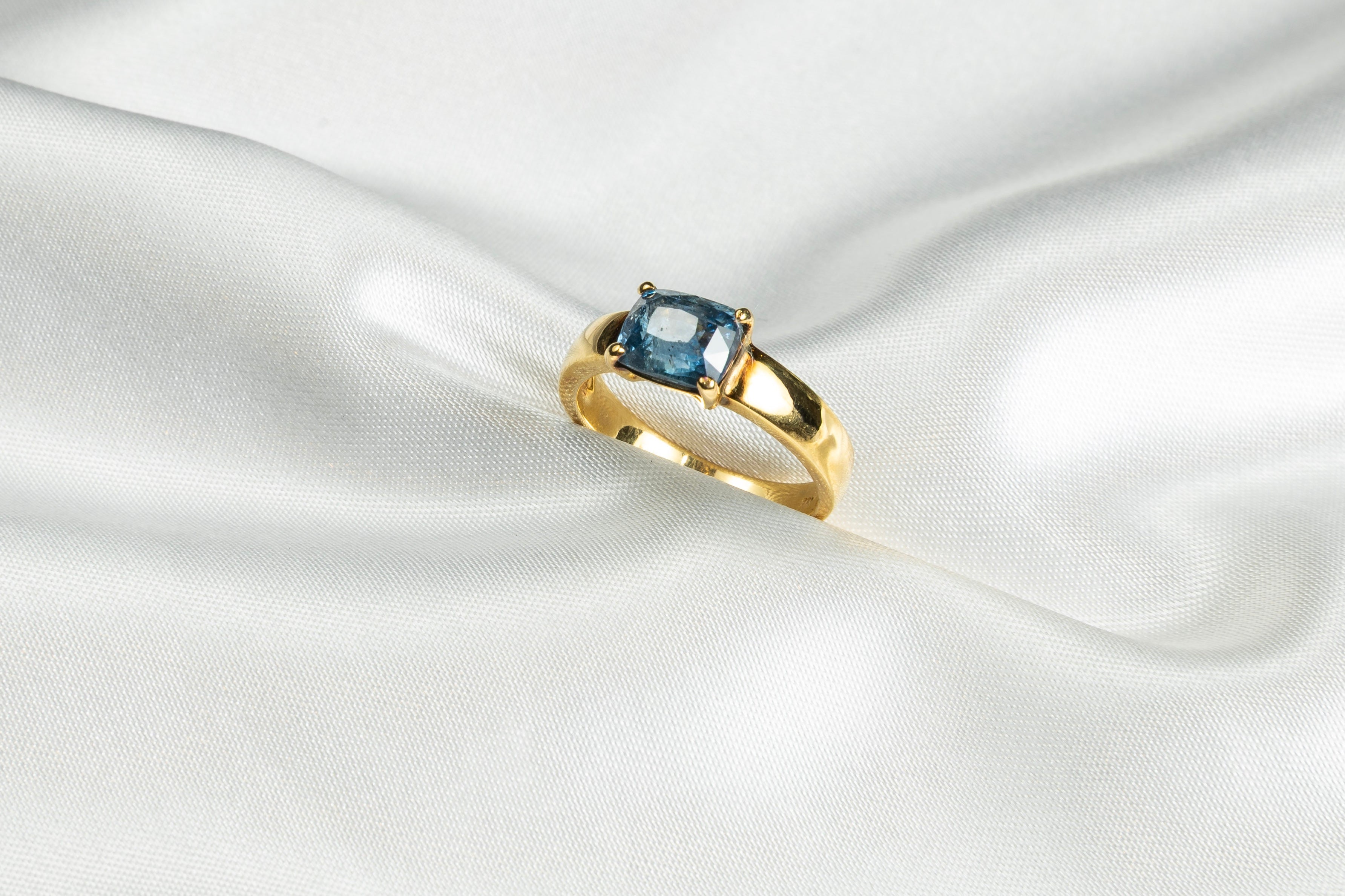 Blue Sapphire Ring