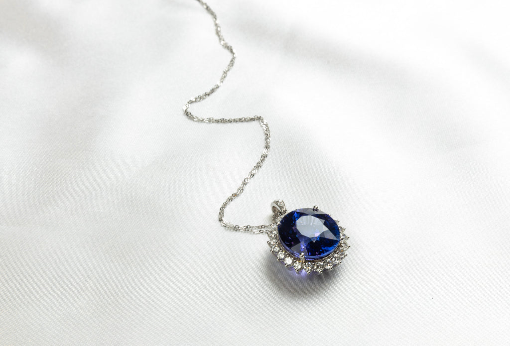 Tanzanite Diamonds Pendant