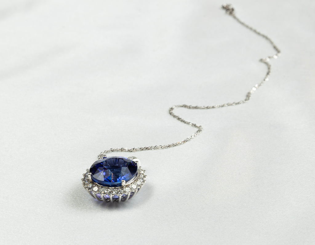 Tanzanite Diamonds Pendant