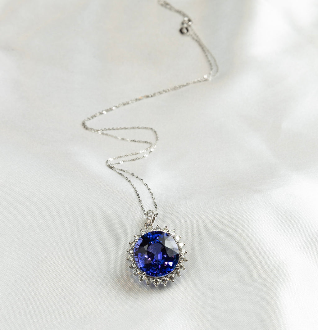 Tanzanite Diamonds Pendant