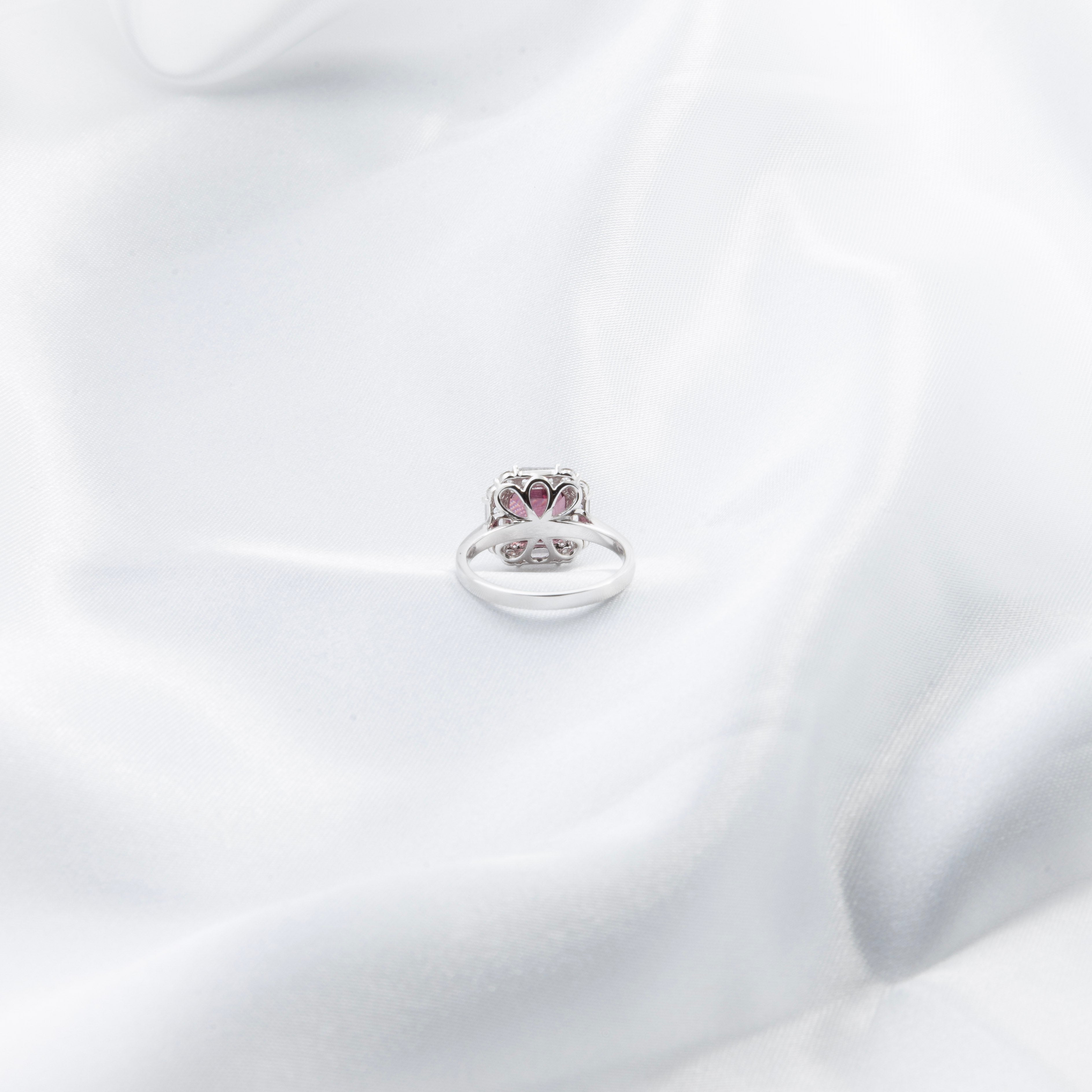 Spinel Ring With Diamond