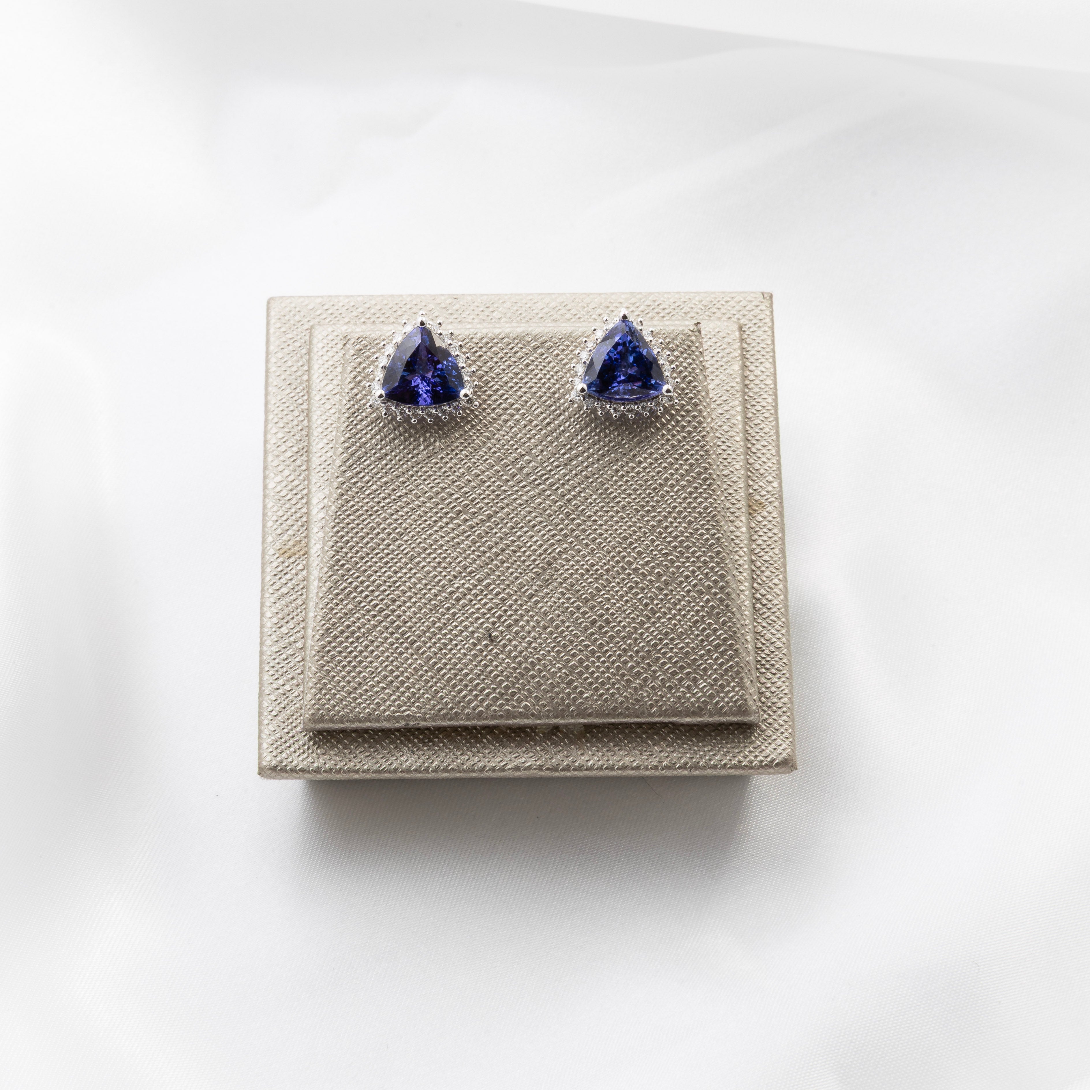 Tanzanite Diamond Earrings