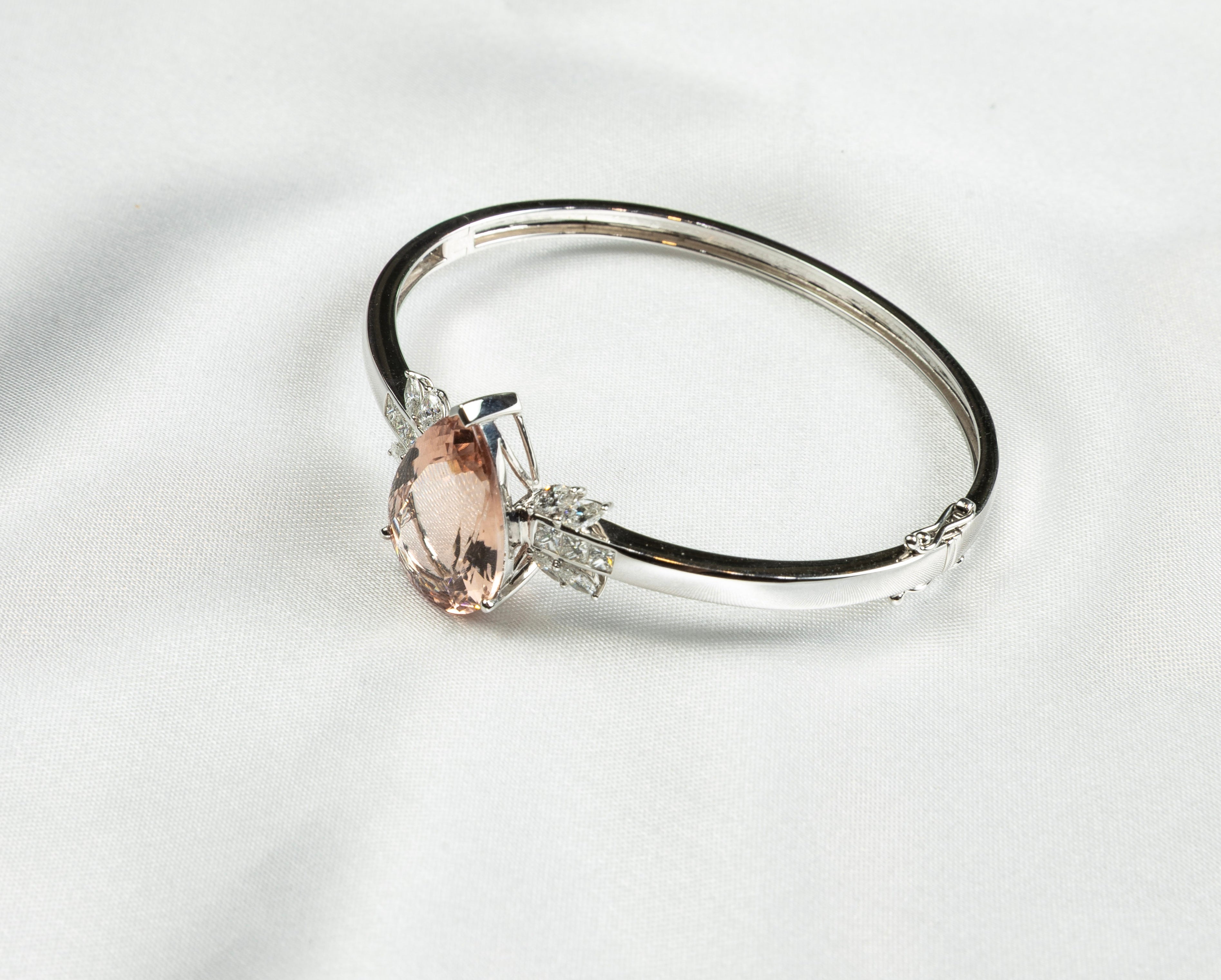 Morganite Bangle Diamond