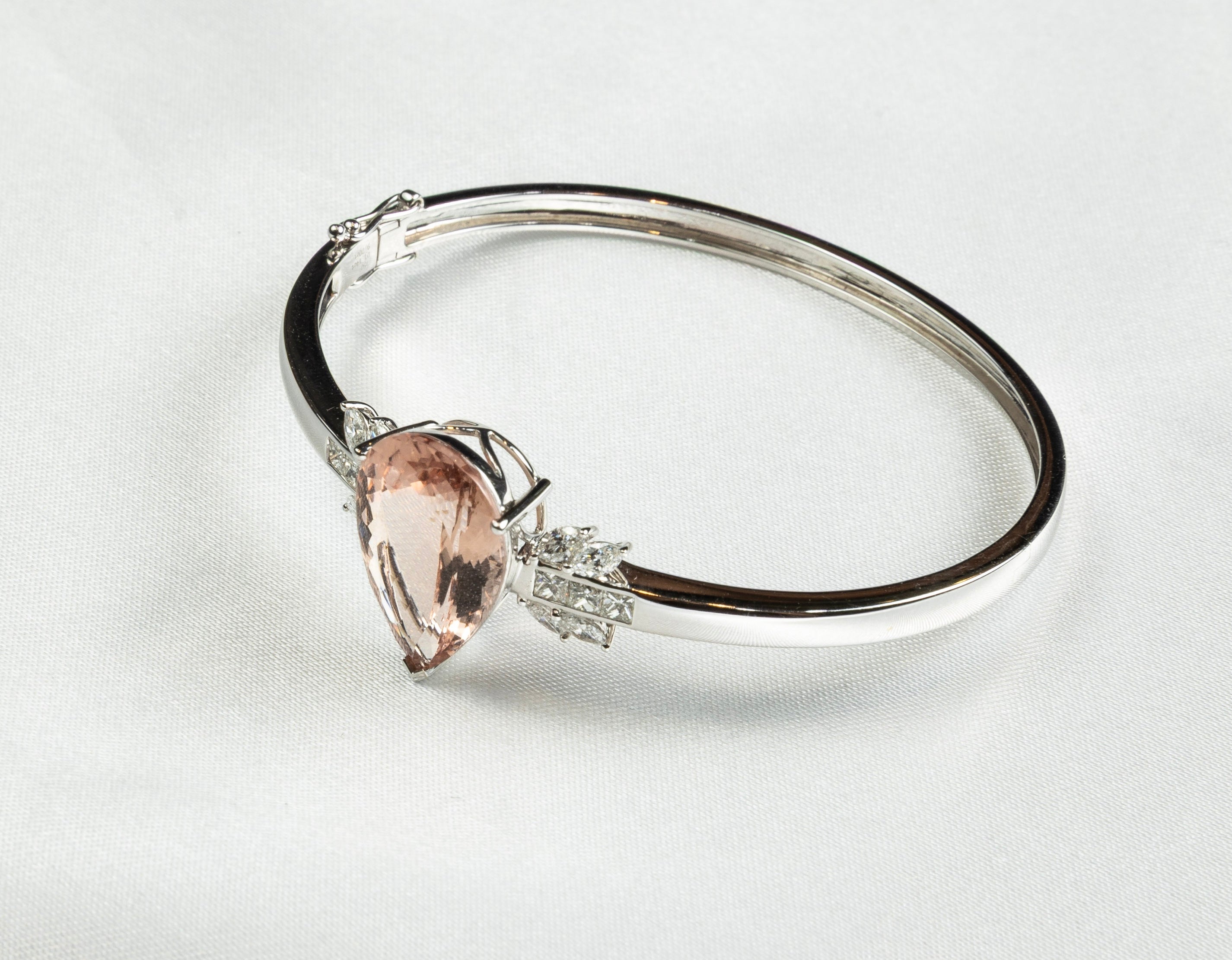 Morganite Bangle Diamond