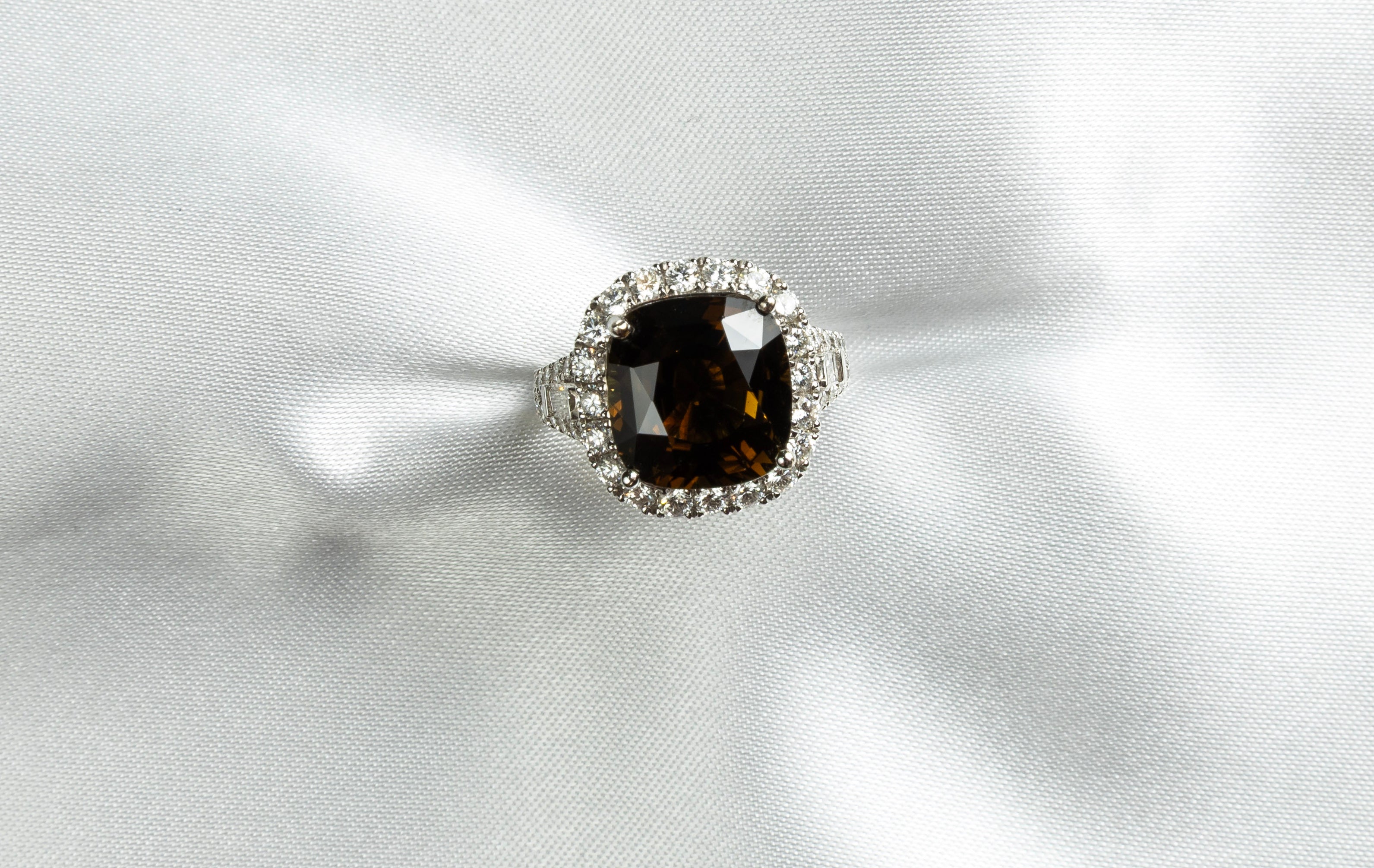 Alexandrite, Diamond Ring