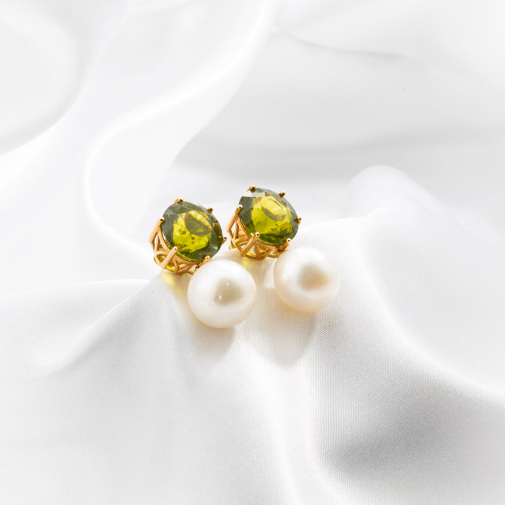 Paridot, Pearl Earrings