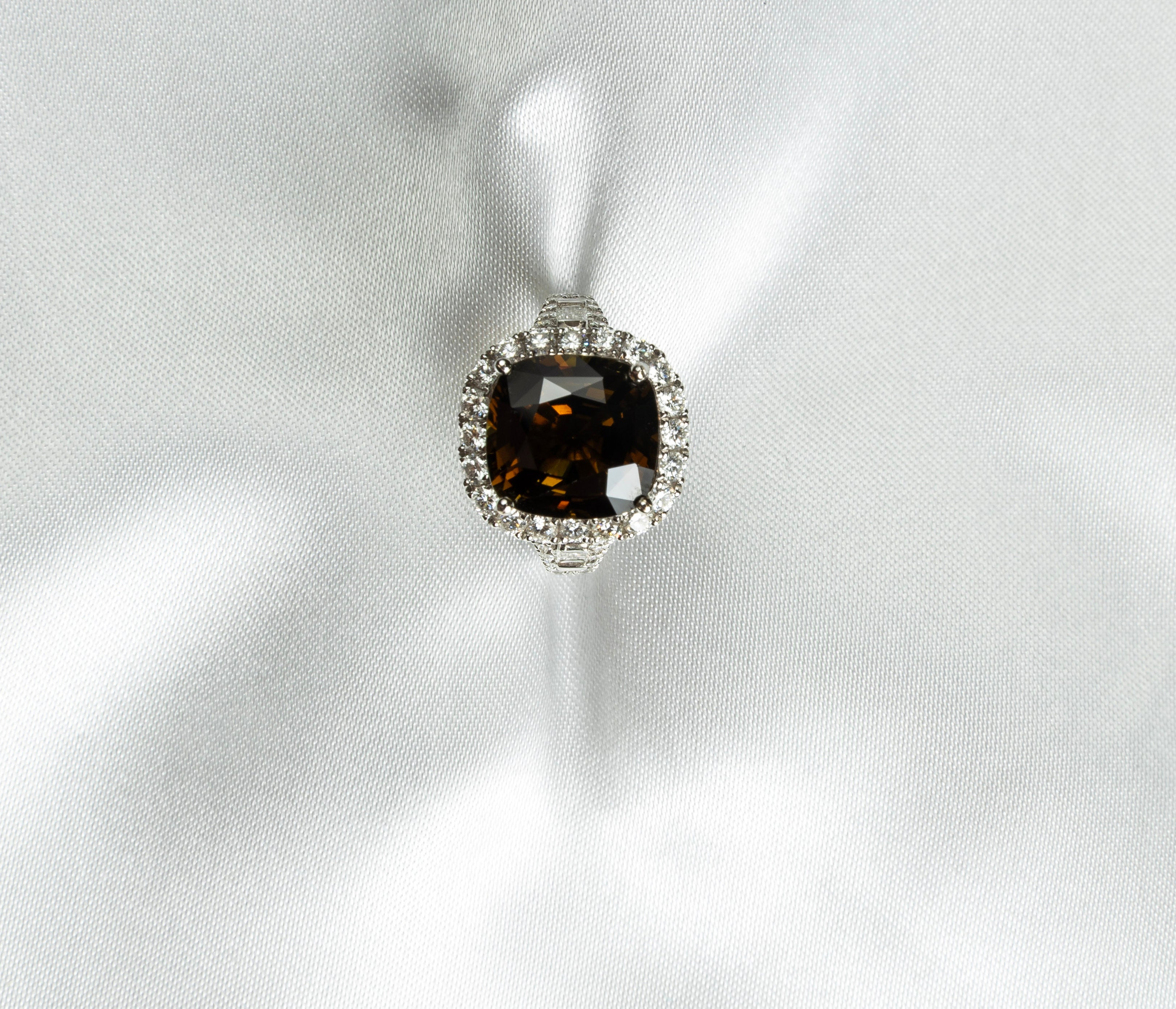 Alexandrite, Diamond Ring