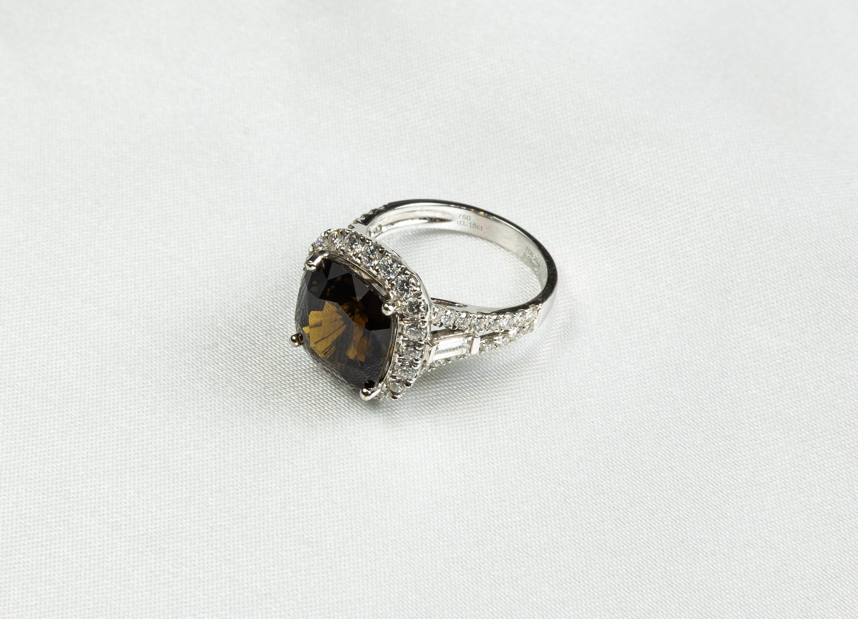 Alexandrite, Diamond Ring