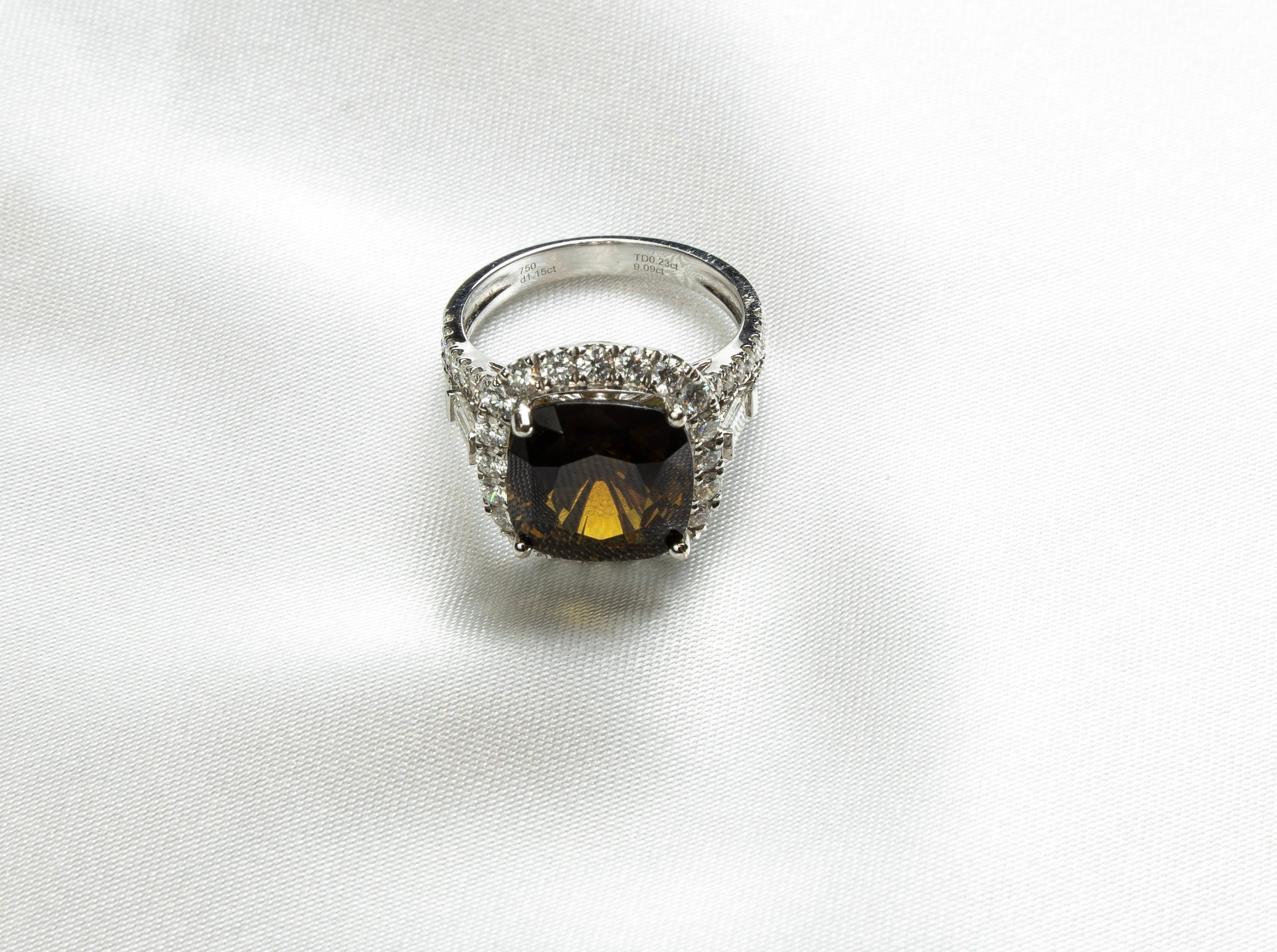 Alexandrite, Diamond Ring
